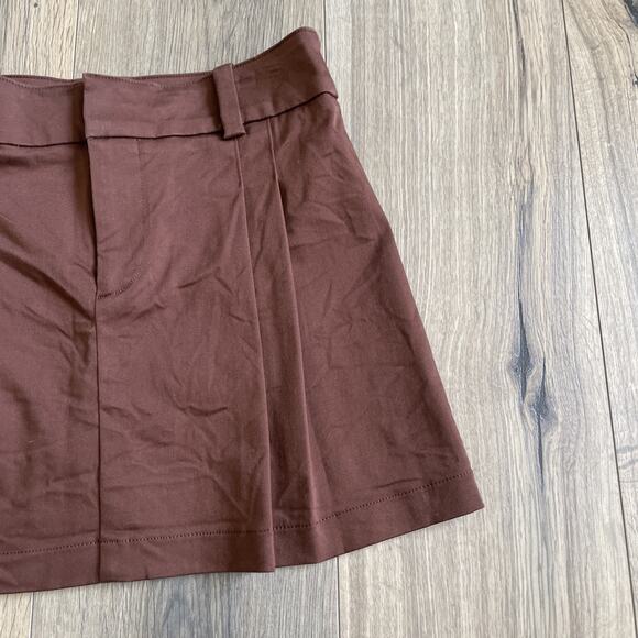 Aritzia Sunday Best Rider Short Mini Skirt Brown Academia Pleats Size 4 EUC - Picture 5 of 12